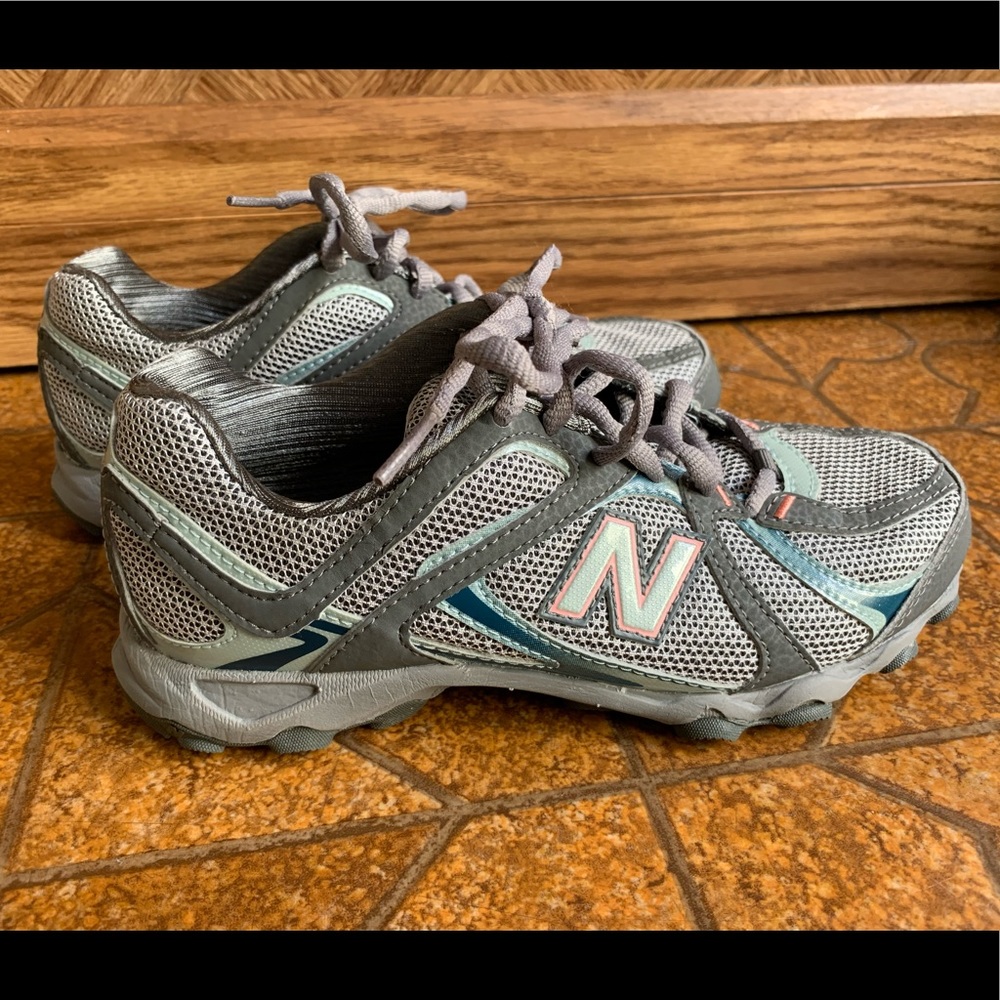 New Balance 560 All Trail Terrain Running WT560BB